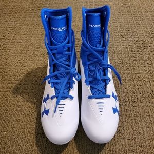 Sz 10 Under Armour Highlight MC Men NEW 3000413-40